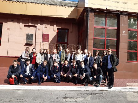 18 вересня учні 31 та 32 груп ліцею «Білоцерківський колегіум»відвідали виставу «Кайдашева сім'я»