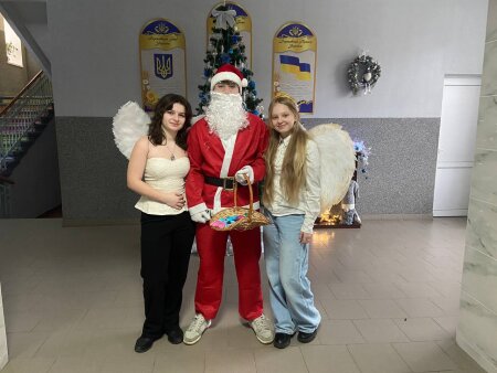 ПРИВІТАННЯ КОЛЕГІАНТІВ НА ДЕНЬ СВЯТОГО МИКОЛАЯ