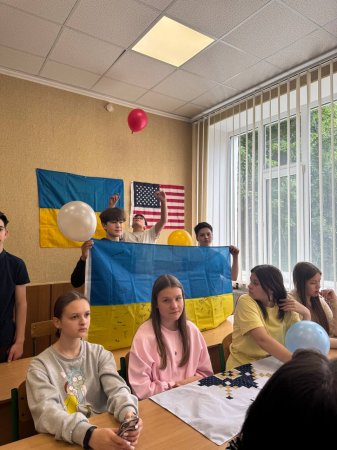 Գ           Caruso Middle School ()
